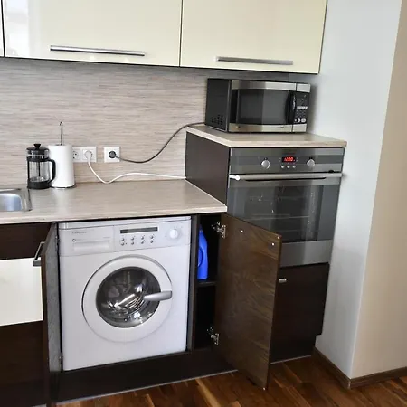 Revalia T1 Airport-bus Station One-bedroom Tallin