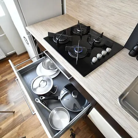 Revalia T1 Airport-bus Station One-bedroom Apartman Tallinn