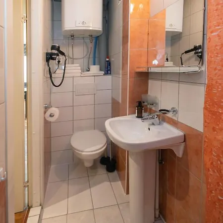 Revalia T1 Airport-bus Station One-bedroom Tallin