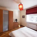 Revalia T1 Airport-bus Station One-bedroom Daire *