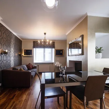 Revalia T1 Airport-bus Station One-bedroom