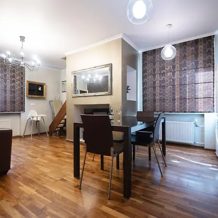 Revalia T1 Airport-bus Station One-bedroom Апартаменты